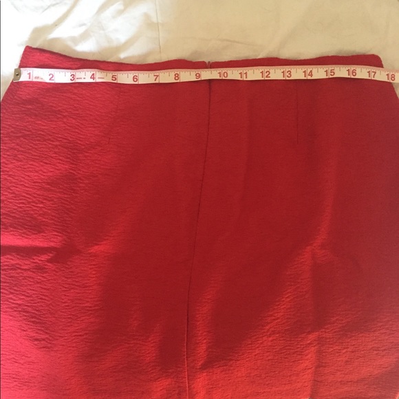 Red GAP Skirt - Picture 7 of 8